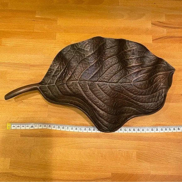 Bronze Leaf - Picture 6 of 7